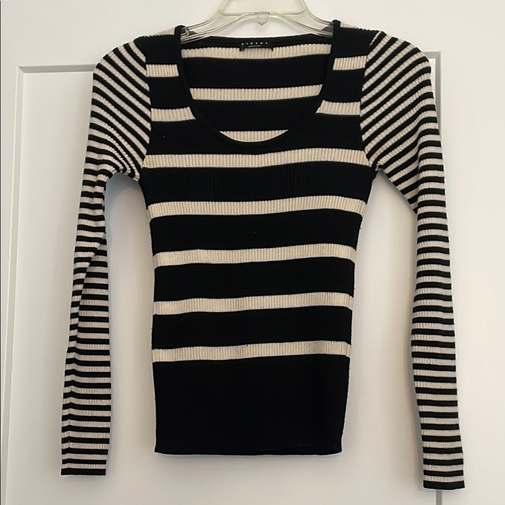 Women’s Black and Cream Striped Wool Sweater